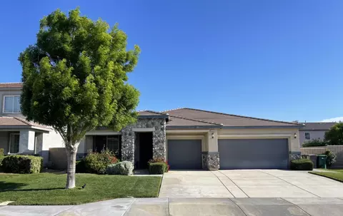 5731 Avenue J11 Ave W, Lancaster, CA 93536
