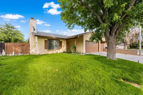 44740 Leslie Ct, Lancaster, CA 93535 photo 38