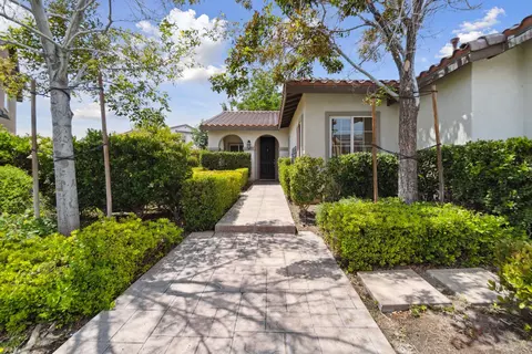 6542 Montclair Ct, Palmdale, CA 93552