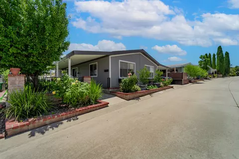 1030 Avenue S E #178, Palmdale, CA 93550