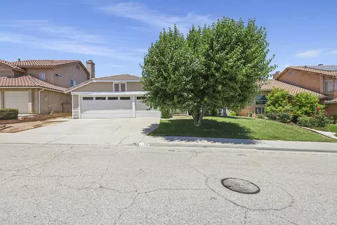 3159 Cordoba Pl, Palmdale, CA 93551