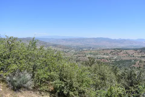 17910 Matterhorn Ct, Tehachapi, CA 93561 photo 10
