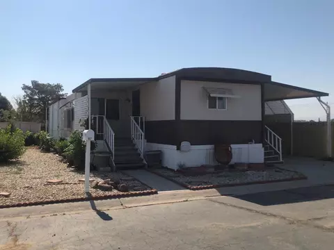 2550 I Ave E #87, Lancaster, CA 93535