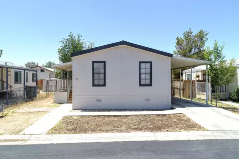 620 Upjohn Ave W #SPC 33, Ridgecrest, CA 93555