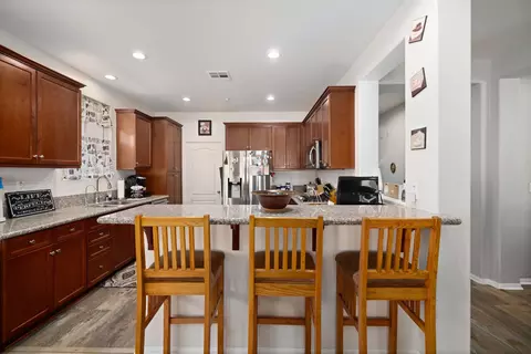 44034 Coral Dr, Lancaster, CA 93536 photo 8