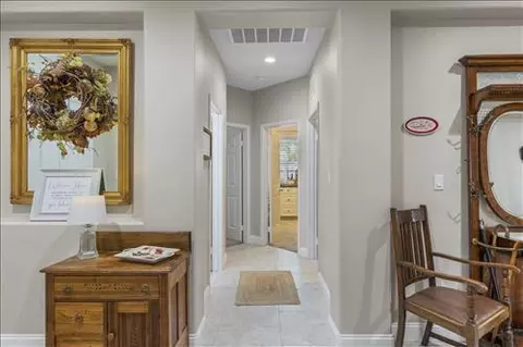 1005 Chris Ln, Tehachapi, CA 93561 photo 6