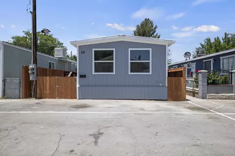 6150 Ave T E #39, Palmdale, CA 93552