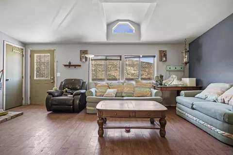 17000 Snowshoe Ln, Tehachapi, CA 93561 photo 18
