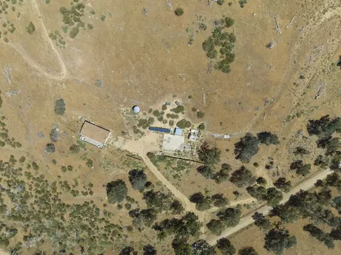 17000 Snowshoe Ln, Tehachapi, CA 93561 photo 2