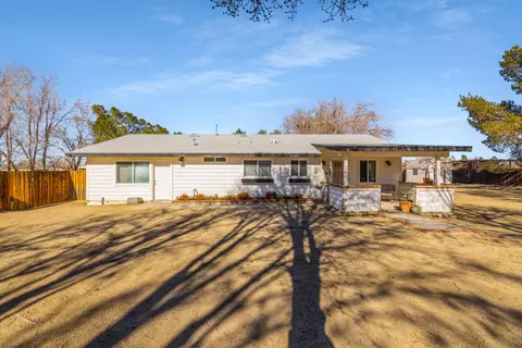 3143 Ave H4 E, Lancaster, CA 93535