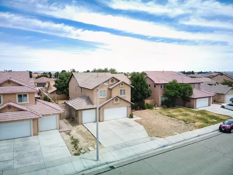 2031 Kettering St E, Lancaster, CA 93535 photo 23