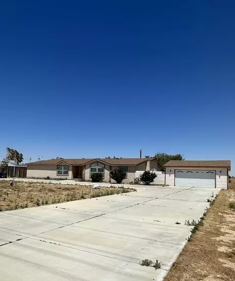 47642 90th St W, Lancaster, CA 93536 photo 2