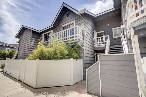 8463 De Soto Ave #21, Canoga Park, CA 91304