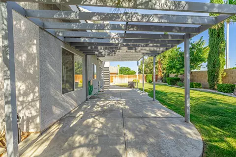 2545 Lingard St W, Lancaster, CA 93536 photo 24