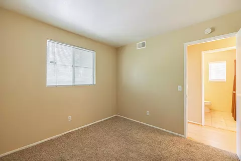 2545 Lingard St W, Lancaster, CA 93536 photo 18