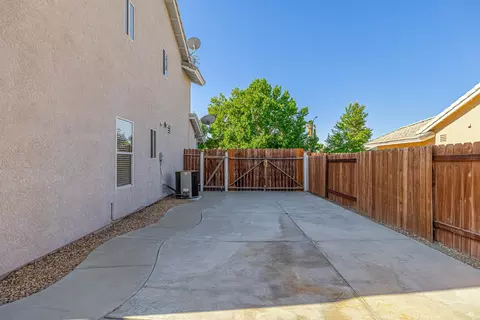 2545 Lingard St W, Lancaster, CA 93536 photo 25