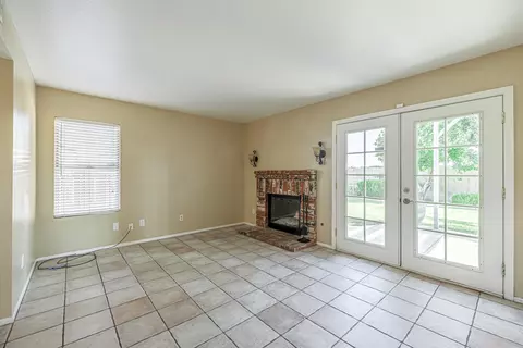 2545 Lingard St W, Lancaster, CA 93536 photo 10
