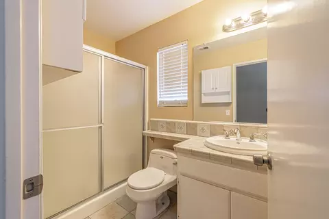 2545 Lingard St W, Lancaster, CA 93536 photo 15