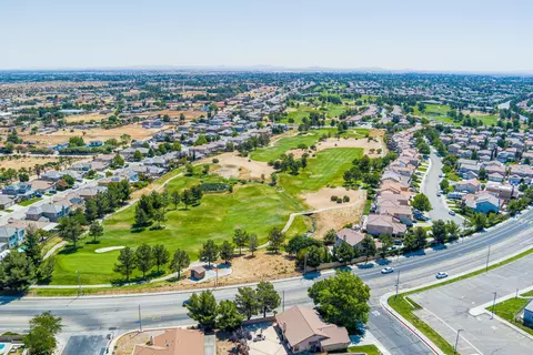 4400 Bethpage Dr, Palmdale, CA 93551 photo 64