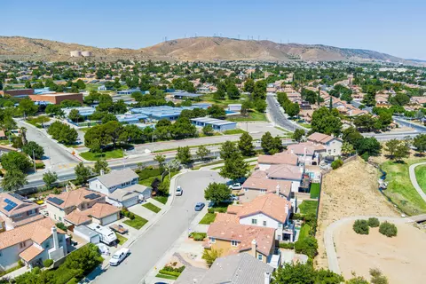 4400 Bethpage Dr, Palmdale, CA 93551 photo 63