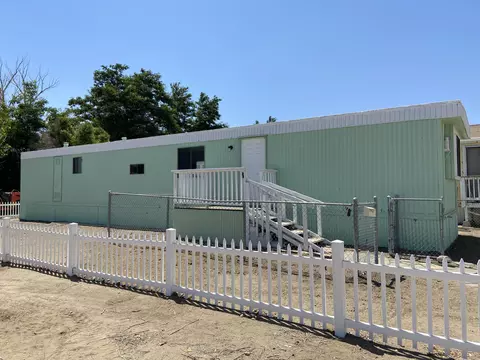 8510 Elizabeth Lake Rd #1, Leona Valley, CA 93551
