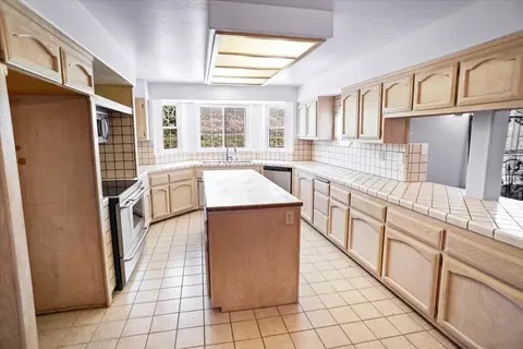 30300 Sunland Way, Tehachapi, CA 93561 photo 9