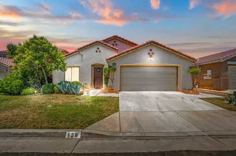 129 Atlante Ct, Hemet, CA 92545