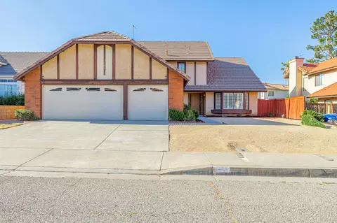 3021 Regency Way, Palmdale, CA 93551