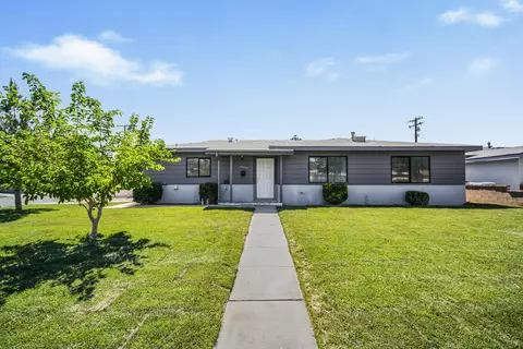 45003 16th St W, Lancaster, CA 93534