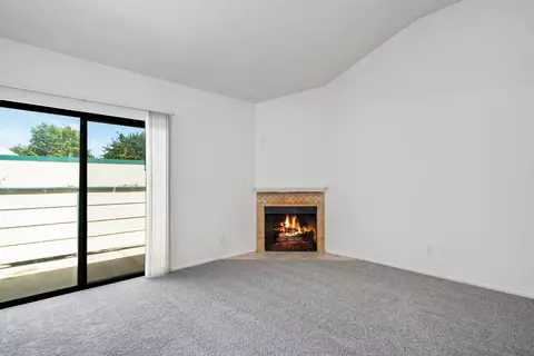 44550 15th St E UNIT 8, Lancaster, CA 93535 photo 6