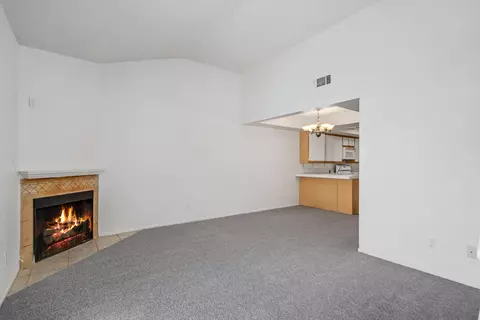 44550 15th St E UNIT 8, Lancaster, CA 93535 photo 4