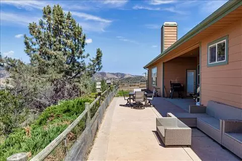 22501 Saddleback Dr, Tehachapi, CA 93561 photo 41