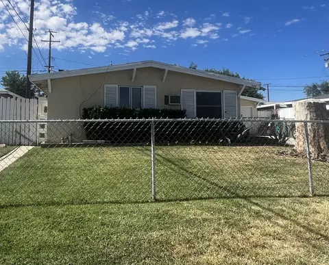 236 Avenue J7 E, Lancaster, CA 93535 photo 2