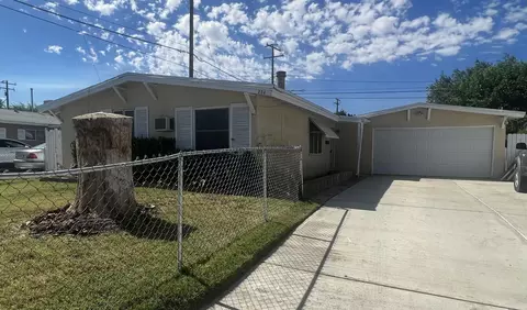 236 Avenue J7 E, Lancaster, CA 93535