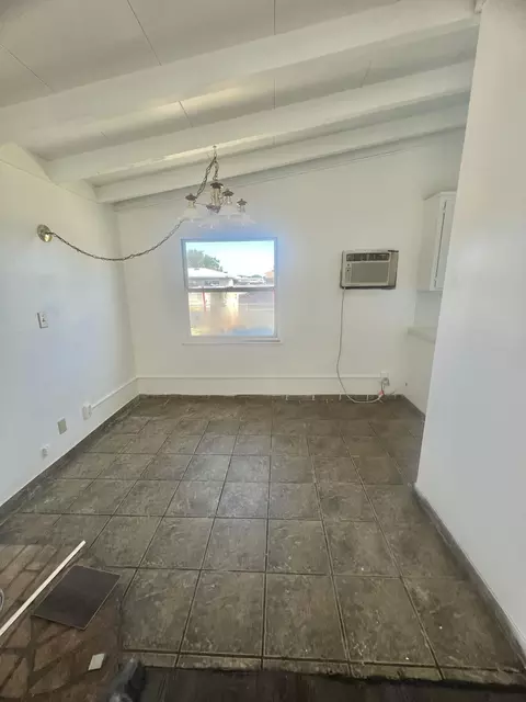 236 Avenue J7 E, Lancaster, CA 93535 photo 8