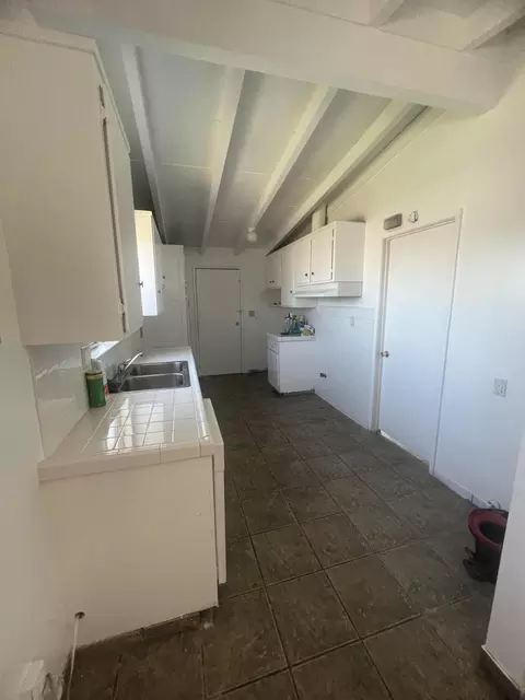 236 Avenue J7 E, Lancaster, CA 93535 photo 9