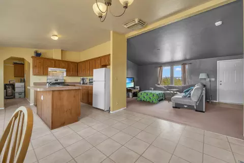 1575 Rawley Hill Ave, Mojave, CA 93501 photo 13