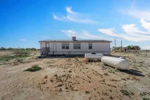 1575 Rawley Hill Ave, Mojave, CA 93501 photo 30