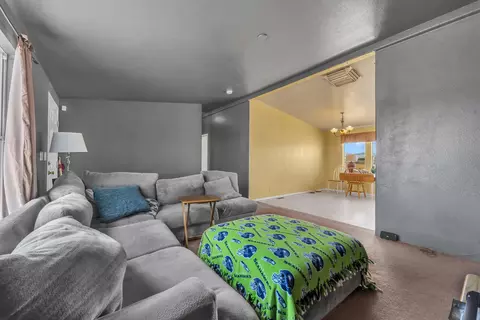 1575 Rawley Hill Ave, Mojave, CA 93501 photo 10
