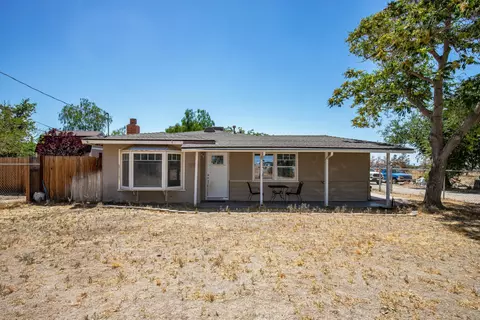 35715 80th St #E, Littlerock, CA 93543