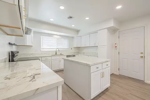 1060 Ave J5 E, Lancaster, CA 93535 photo 10