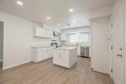 1060 Ave J5 E, Lancaster, CA 93535 photo 9
