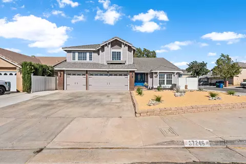 37246 Dawson Dr, Palmdale, CA 93550
