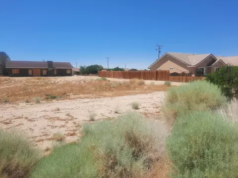 1 Rea Ave, California City, CA 93505