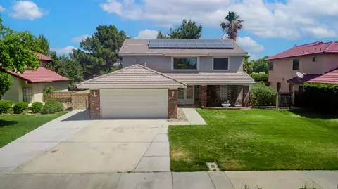 3125 Ave J4 W, Lancaster, CA 93536