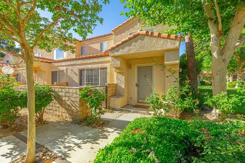 43465 30th St W # 1, Lancaster, CA 93536