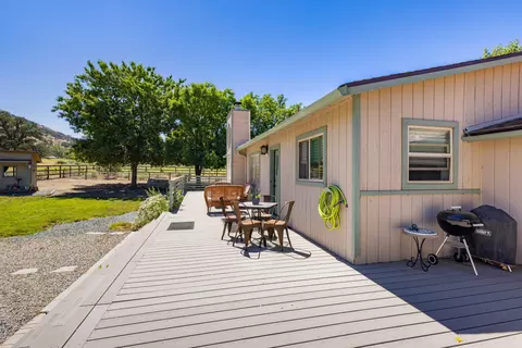 26281 Columbia Way, Tehachapi, CA 93561 photo 32