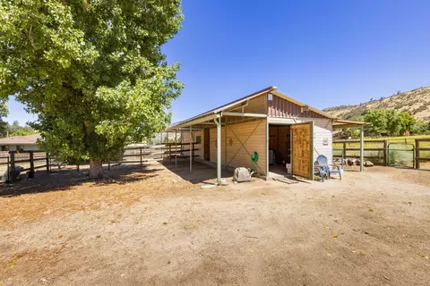 26281 Columbia Way, Tehachapi, CA 93561 photo 36