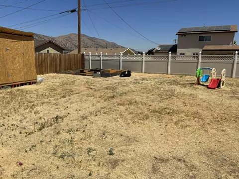 20409 Bell Ct, Tehachapi, CA 93561 photo 13