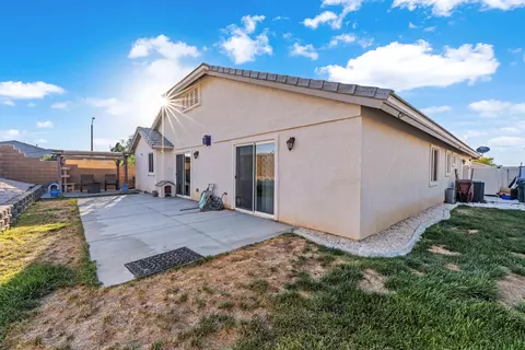 5834 Vahan Ct, Lancaster, CA 93536 photo 32